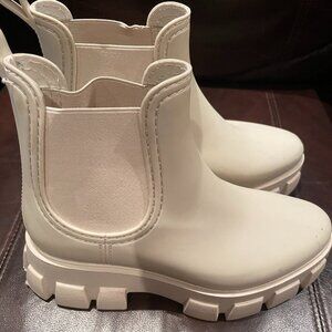 Jeffrey Campbell Women Cream Platform Waterproof Rubber Rain Boot size 10